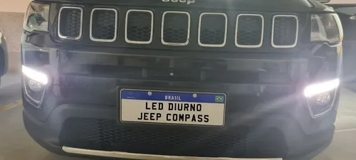 Luz Diurna DRL em LED com seta sequencial Jeep Compass 2017 À 2021 - Modelo 1